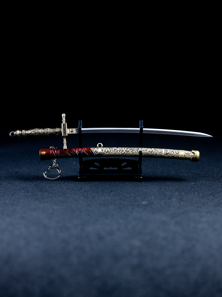 Bloodborne Chikage Keychain + Stand – Mini Katana