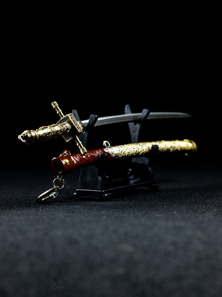 Bloodborne Chikage Keychain + Stand – Mini Katana