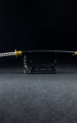 Yamato V1 Keychain + Stand