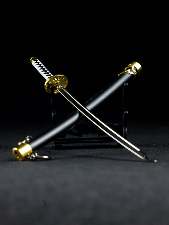 Yamato V1 Keychain + Stand – Mini Katana