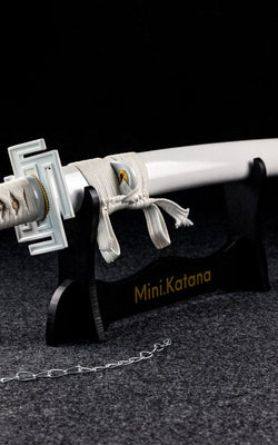 Battle-Ready White Ichigo Kurosaki Bankai Katana (SHARP)