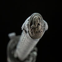 Handle