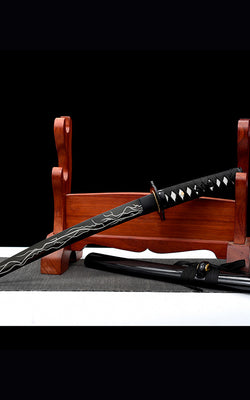 Shadowstriker Tanto