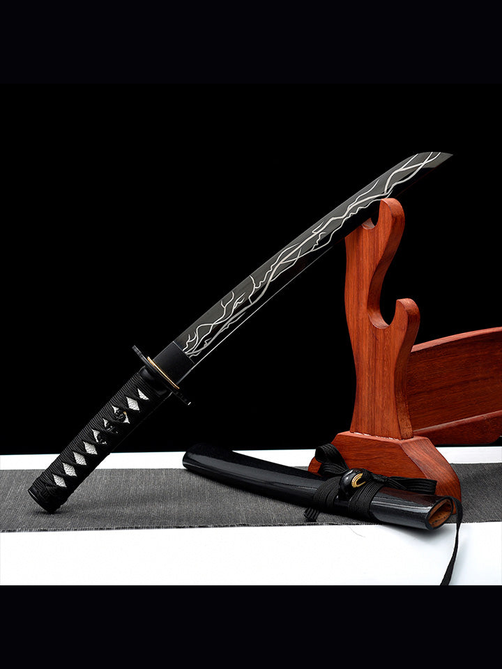 Shadowstriker Tanto