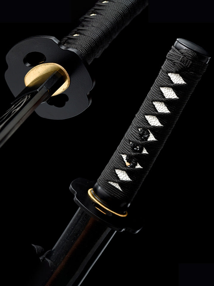 Shadowstriker Tanto