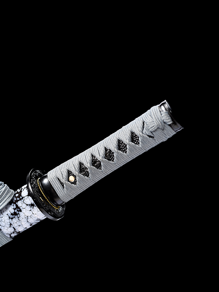 Carbon Mist Tanto