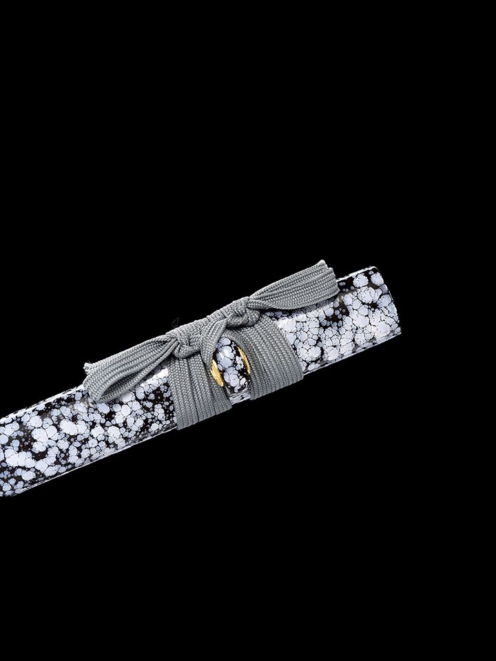 Carbon Mist Tanto
