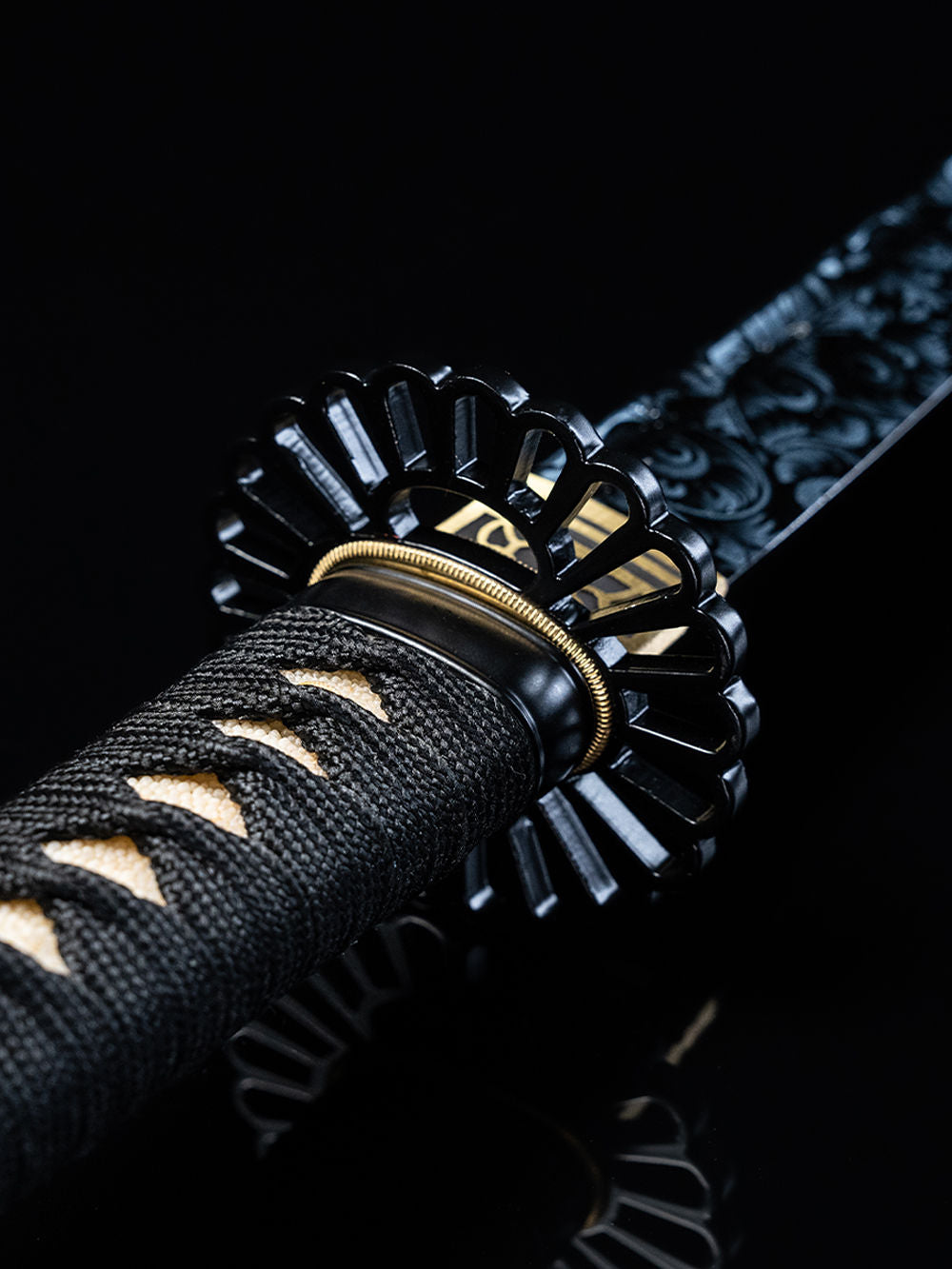 Onyx Katana (1060 Carbon Steel) – Mini Katana