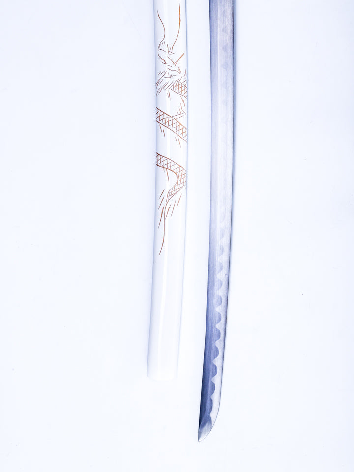 White Dragon (白いドラゴン)