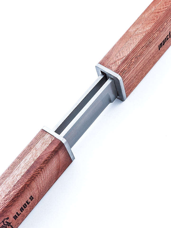 Double-edged Dagger