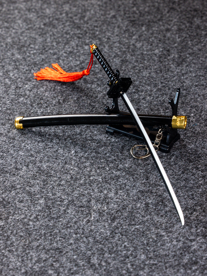 Mini Ichigo Bankai Katana Keychain + Stand