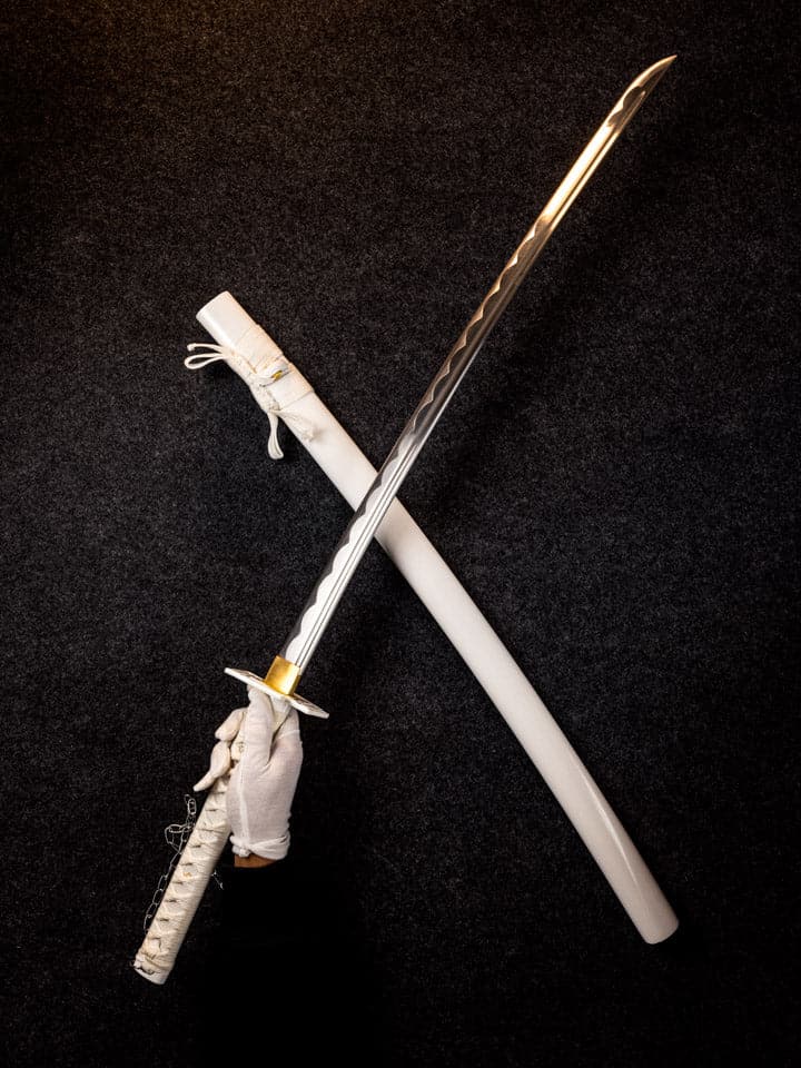 Battle-Ready White Ichigo Kurosaki Bankai Katana (SHARP)