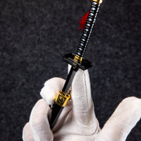 Mini Ichigo Bankai Katana Keychain + Stand