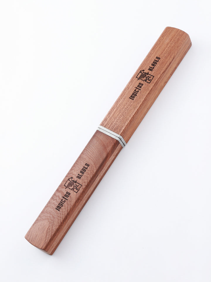 Double-edged Dagger