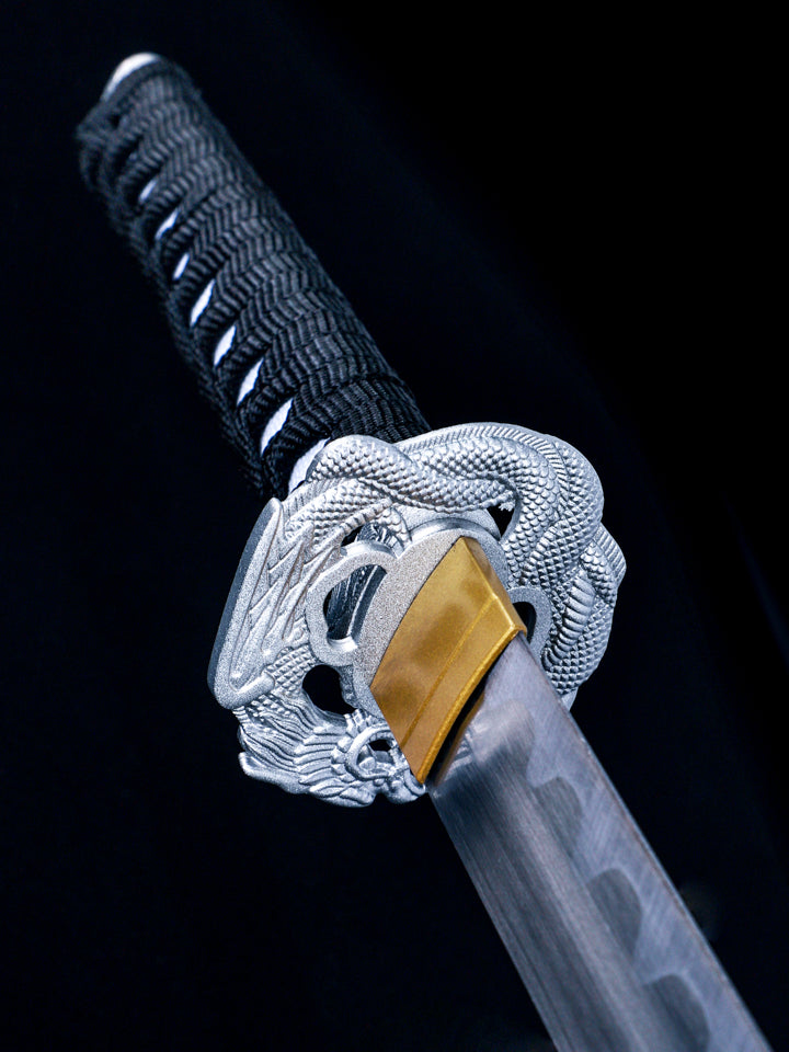 White Dragon (白いドラゴン)