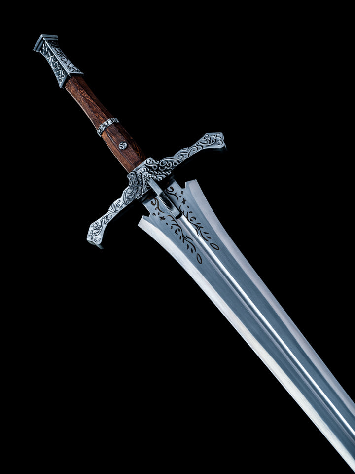 Battleborn Sword Sharp