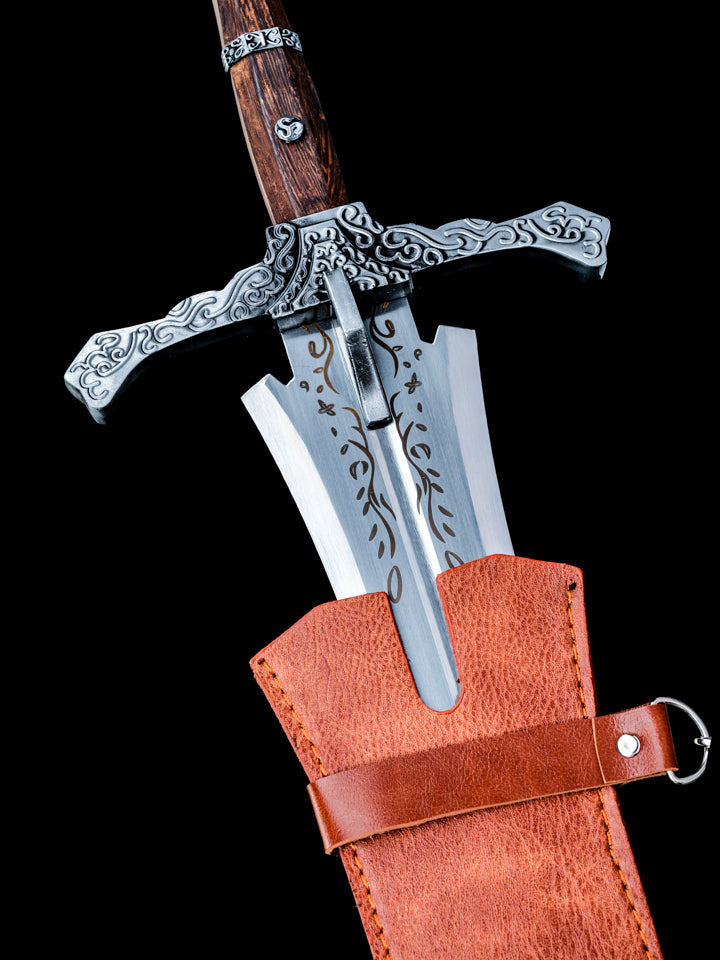 Battleborn Sword Sharpened Full Tang with Leather Sheath