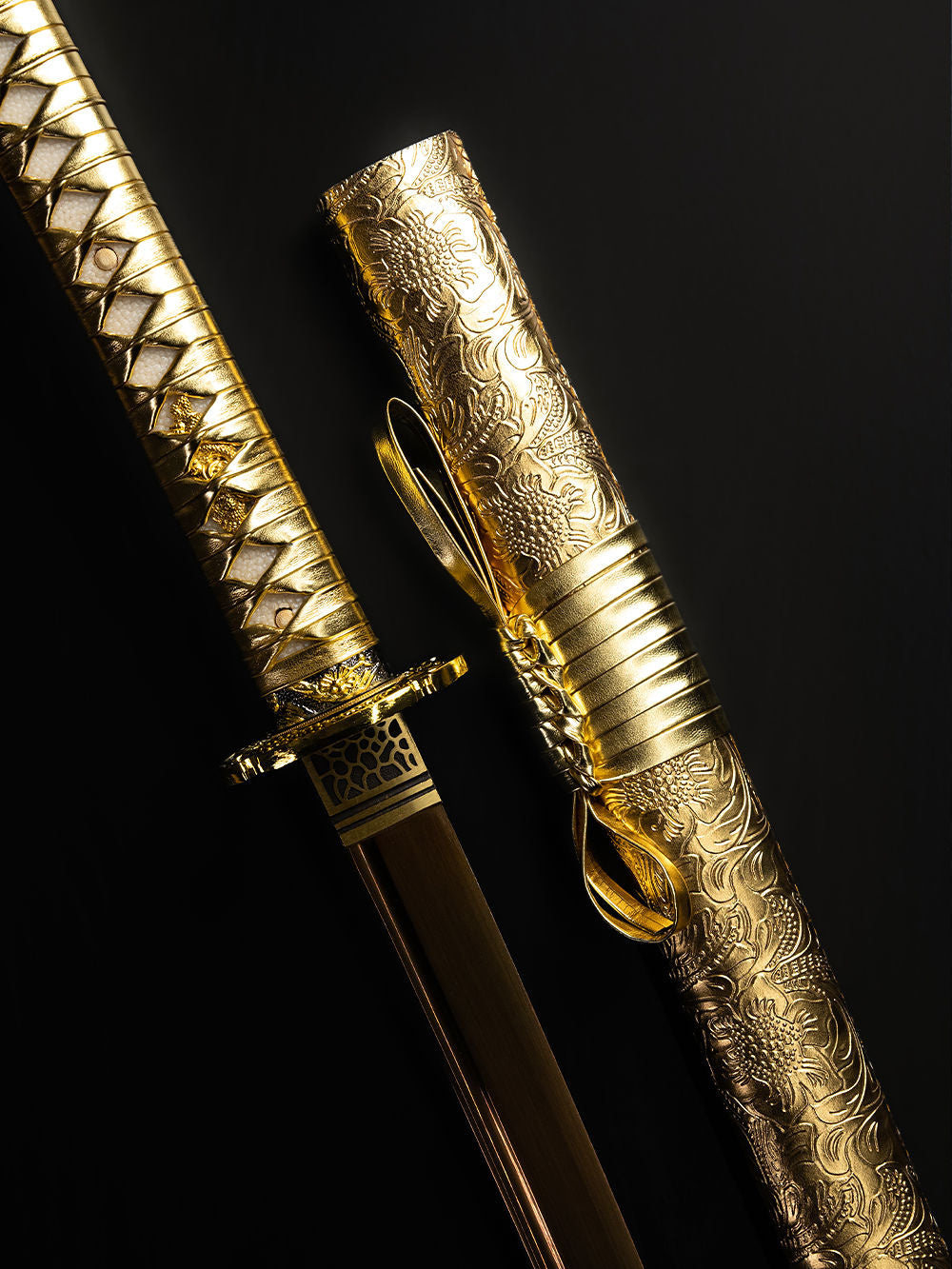 Gold Dragon Katana (1060 Carbon Steel)