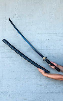 Obsidian Katana (1060 Carbon Steel)