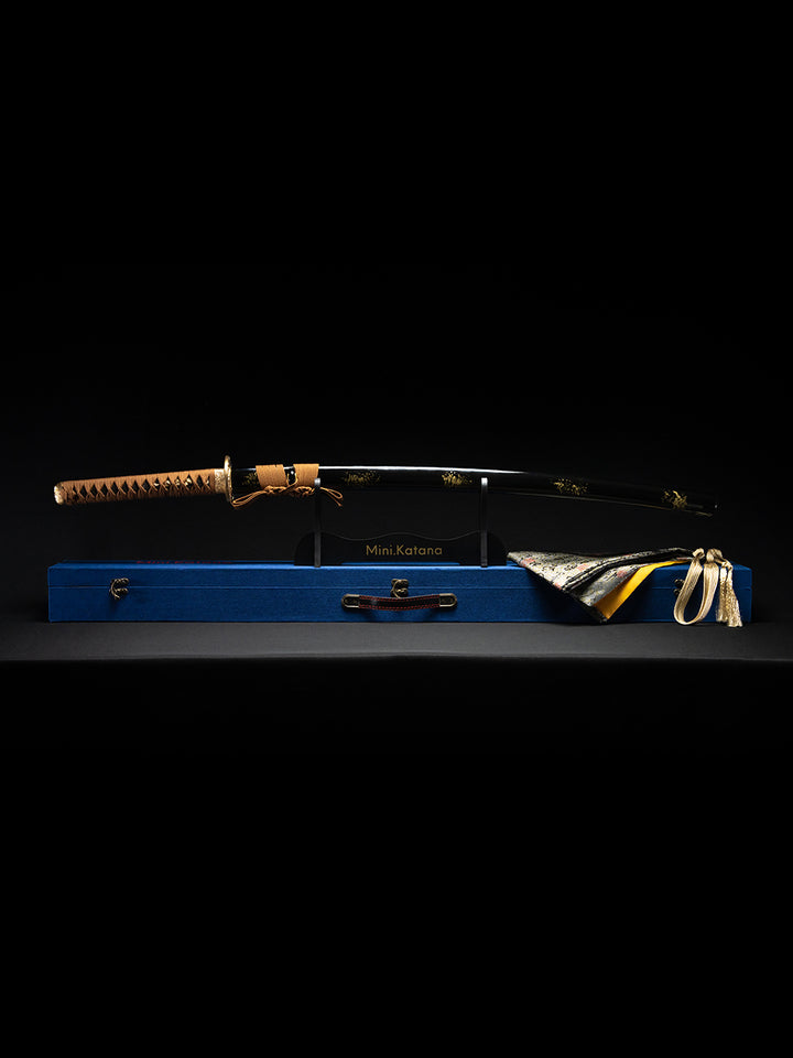 Gold Ore Katana (1060 Carbon Steel)