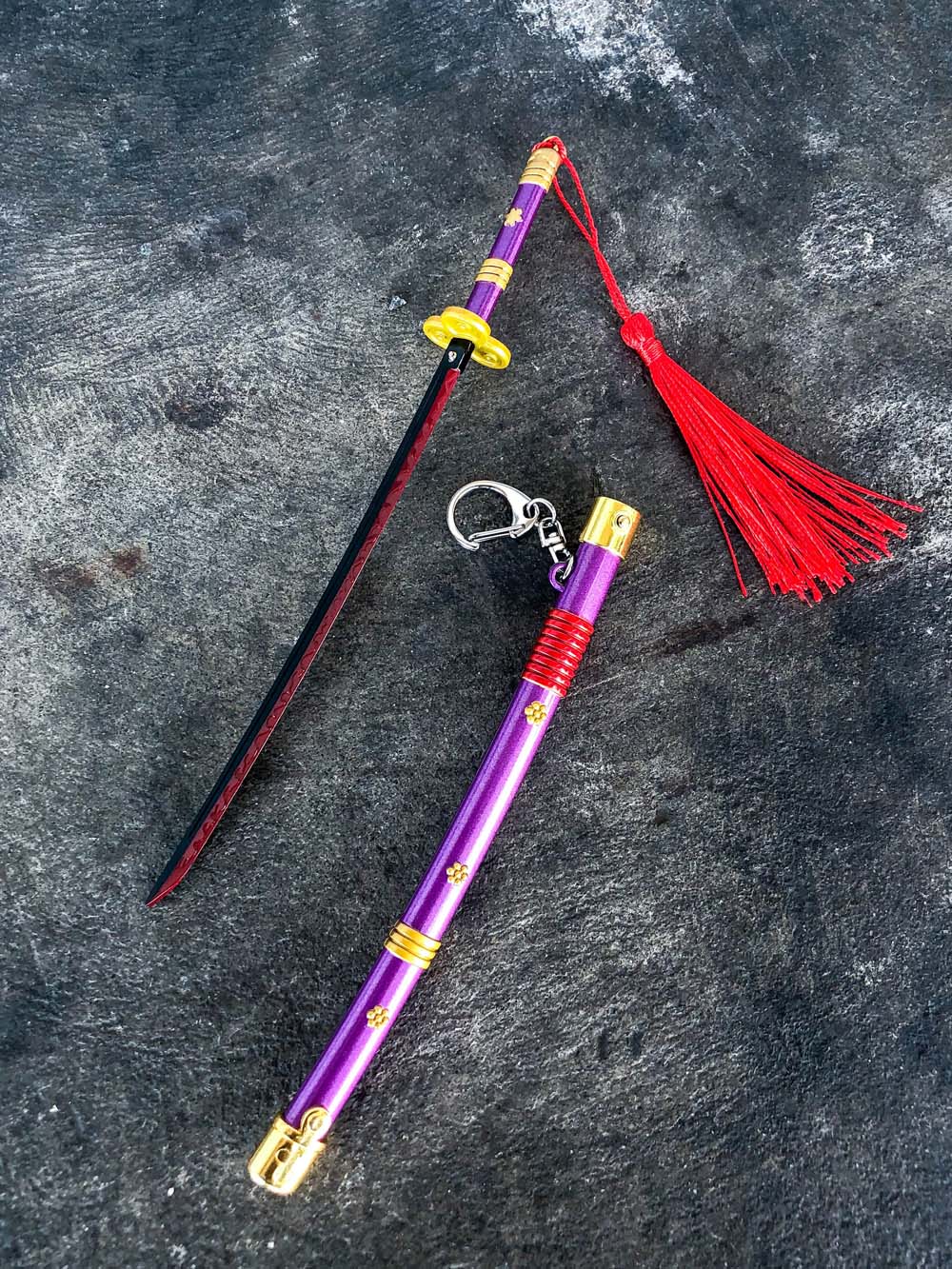 One Piece Zoro s Keychains Set Of 5 Mini Katana one-piece-zoro-s-keychains-set-of-5-mini-katana