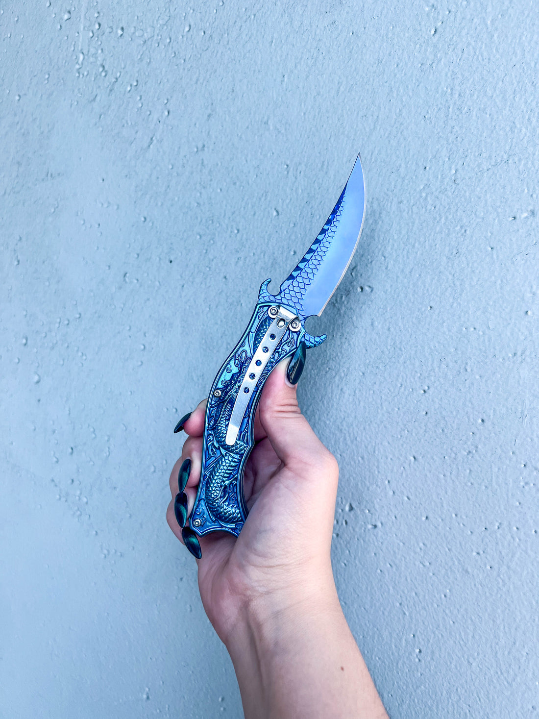 Curved Dragon Pocket Knife