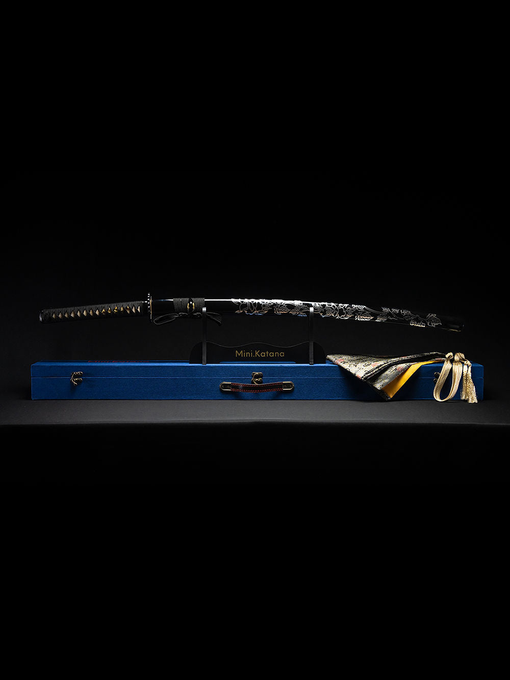 Onyx Katana (1060 Carbon Steel)